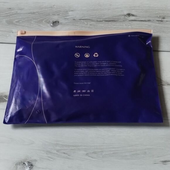 SHAPELLX BODY SHAPER Seamless Size M/L Black NWT in packaging - Picture 6 of 7